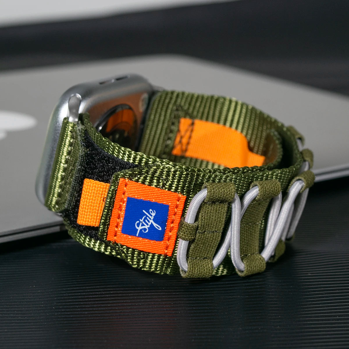 Premium Nylon Tactical Sports Band for Apple Watch Ultra 2, Series 9/8/7/6/SE/5/4 (42-49mm)